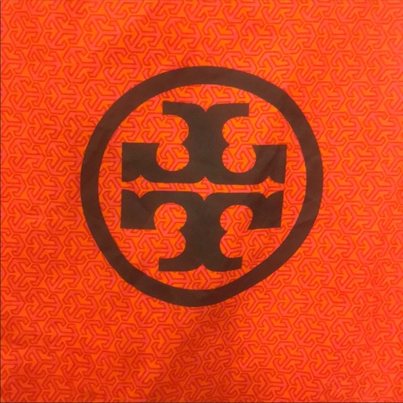 Authentic Tory Burch Bombe Knapsack/Beach Bag - Picture 2 of 4